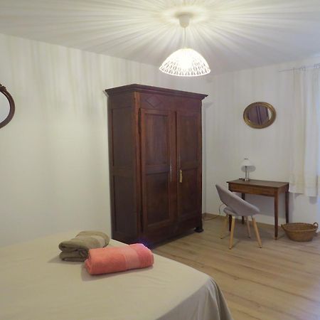 Villa Les Boulegons Au Pied Du Luberon à Lourmarin Extérieur photo